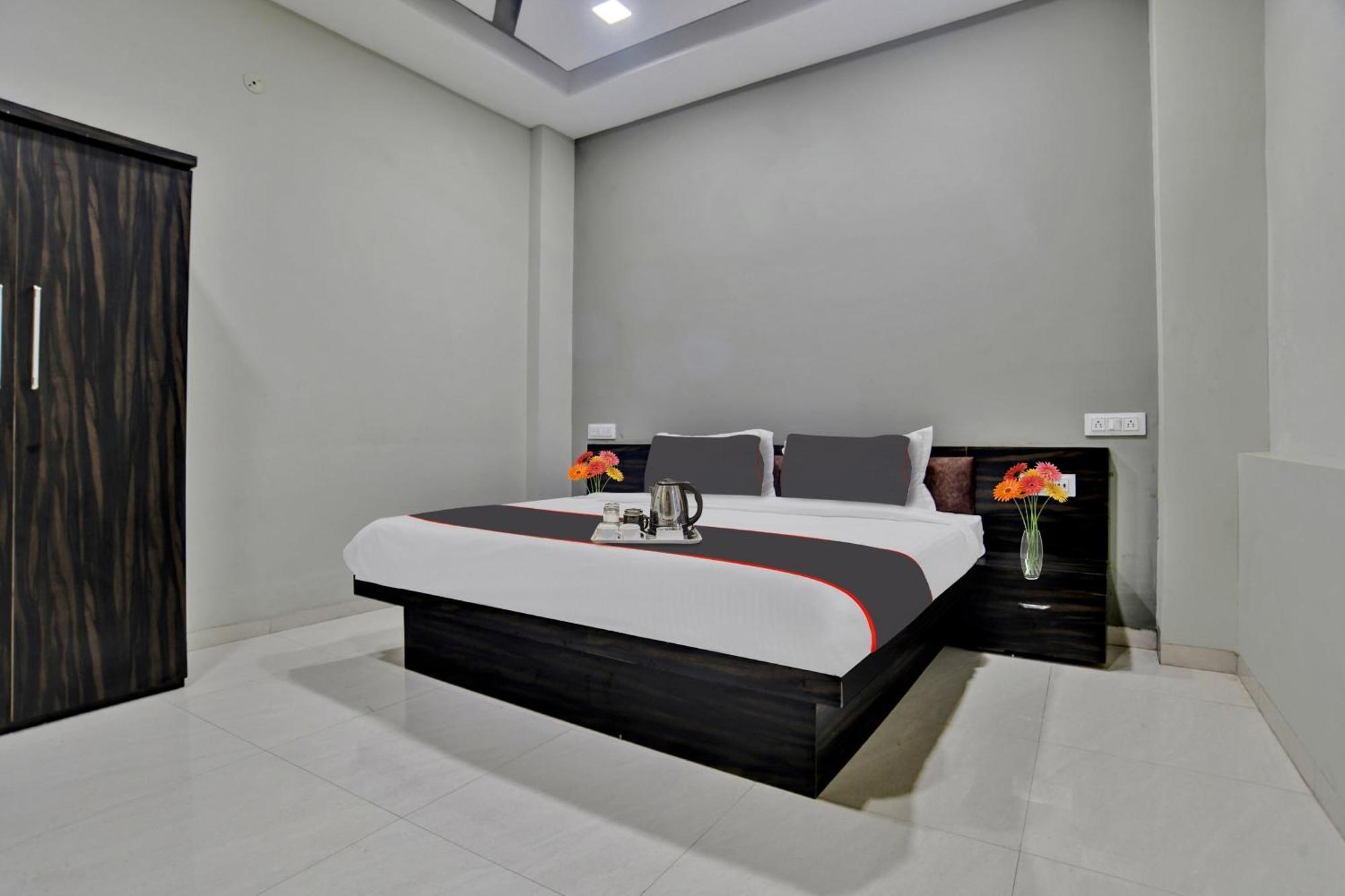 Hotel Collection O Heritage Indore Exterior foto